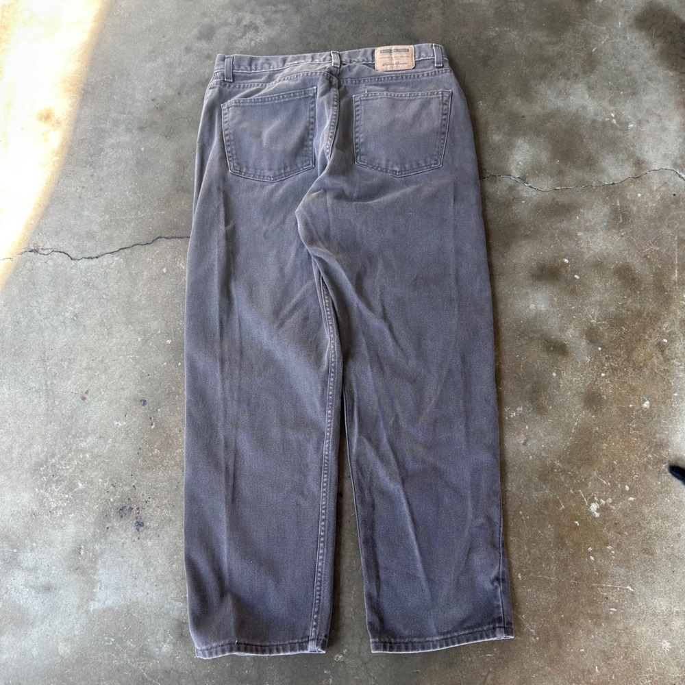 Eddie Bauer Jeans Mens 36x32 Gray Excellent Relaxed Fit Faded Denim Pants